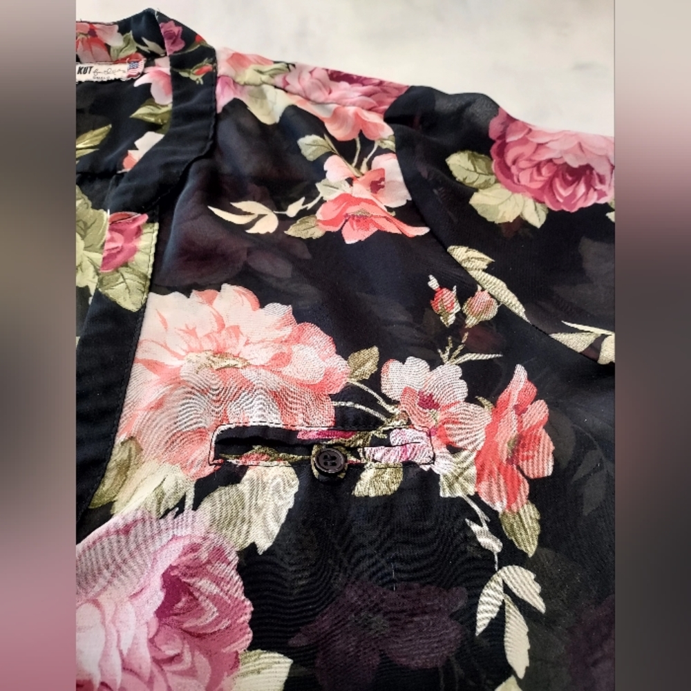 KUT Sheer Black Floral  Button Up Blouse. Size S - Picture 6 of 10